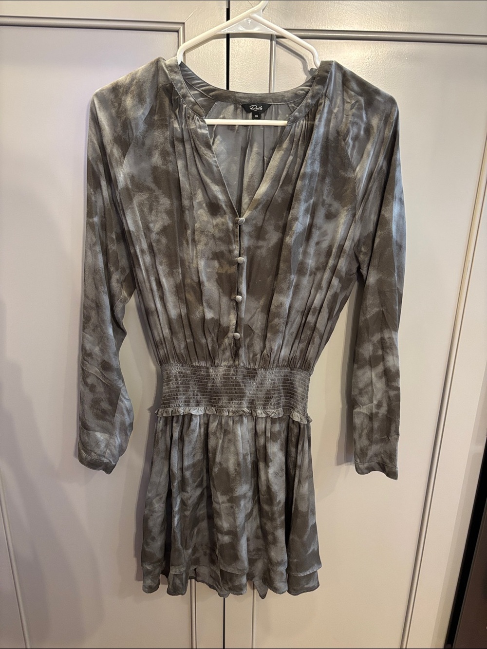 Rails Jasmine Smocked Waist Dress in Slate Tie Dye pattern XS